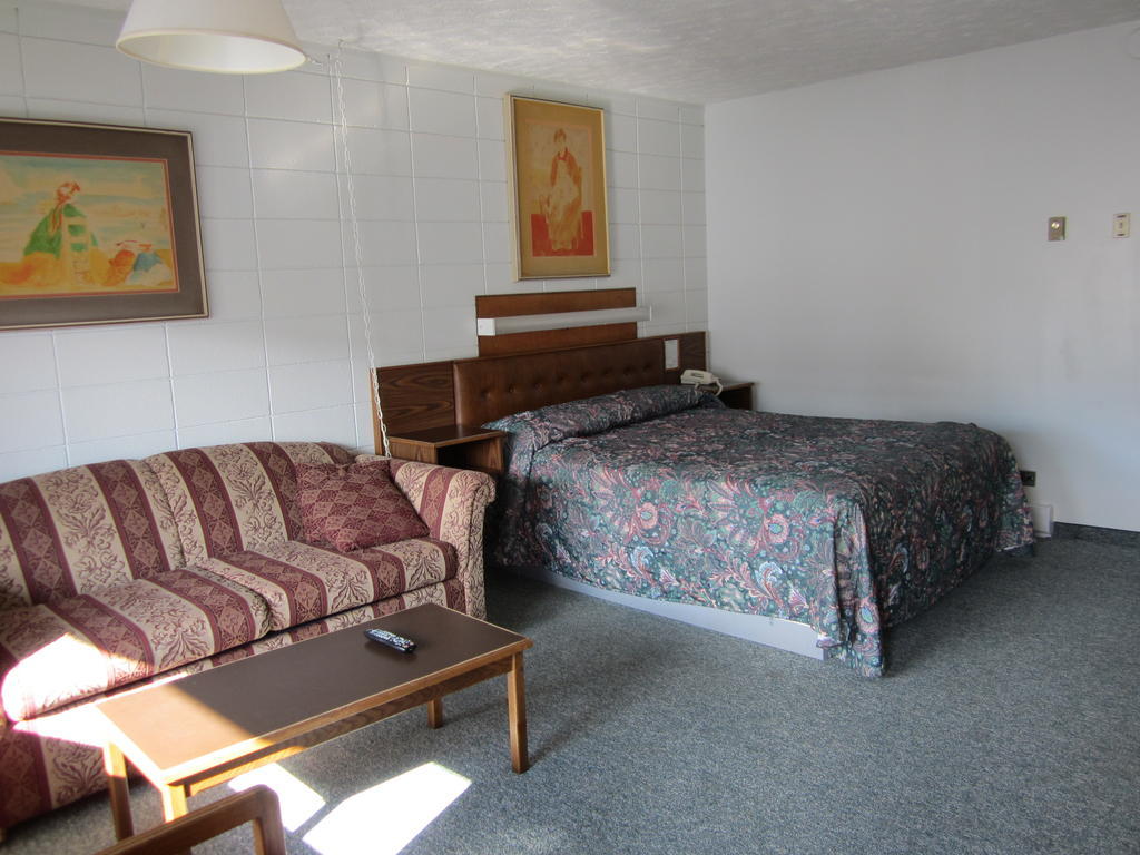 Camelot Court Motel Prince George Kamer foto