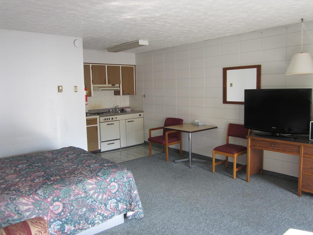 Camelot Court Motel Prince George Kamer foto