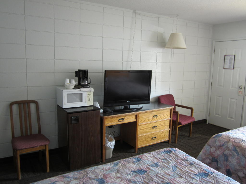 Camelot Court Motel Prince George Kamer foto