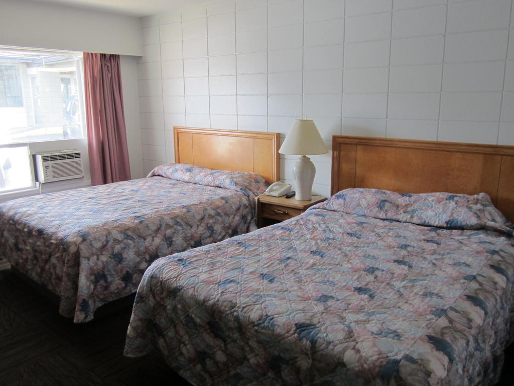 Camelot Court Motel Prince George Kamer foto